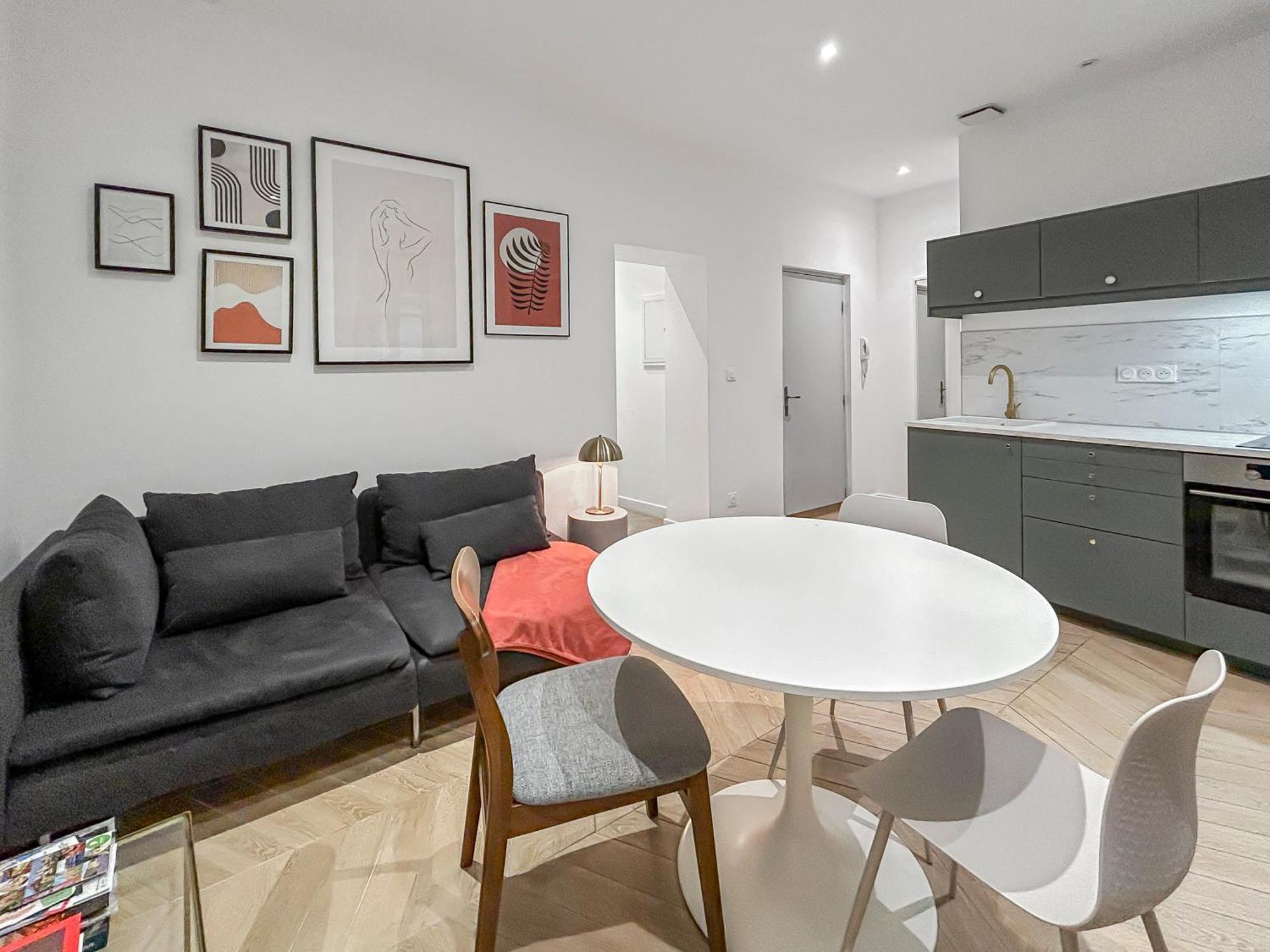 Hebergements Modernes & Cosy A Arles T3 Et T2 Elegants Екстер'єр фото